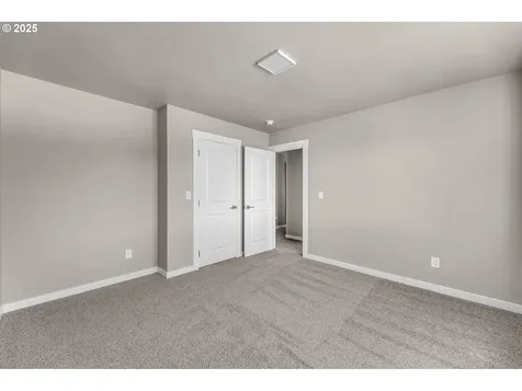 6107 NE 45th Court Vancouver WA 98661
