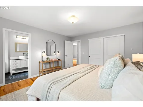 3123 SW Florida Court Portland OR 97219