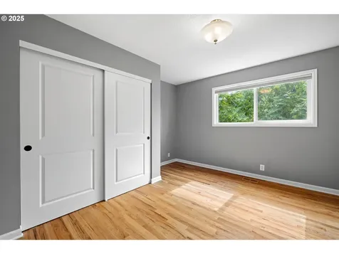 3123 SW Florida Court Portland OR 97219