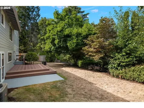 3123 SW Florida Court Portland OR 97219