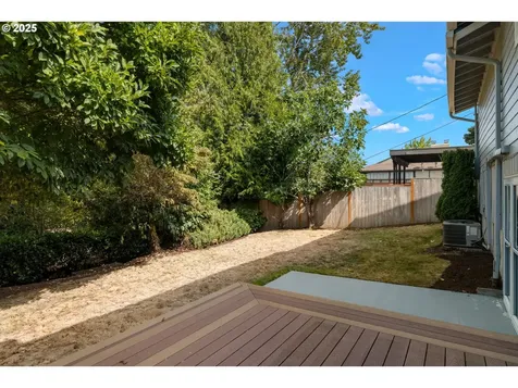 3123 SW Florida Court Portland OR 97219