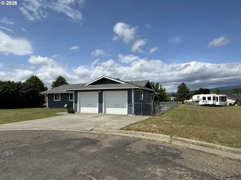 1238 Bennett Drive Goldendale WA 98620