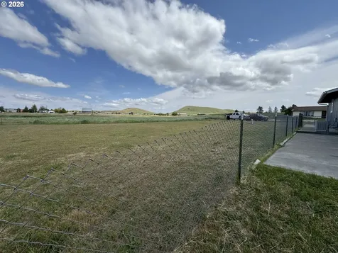 1238 Bennett Drive Goldendale WA 98620