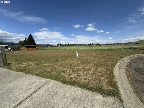 1238 Bennett Drive Goldendale WA 98620