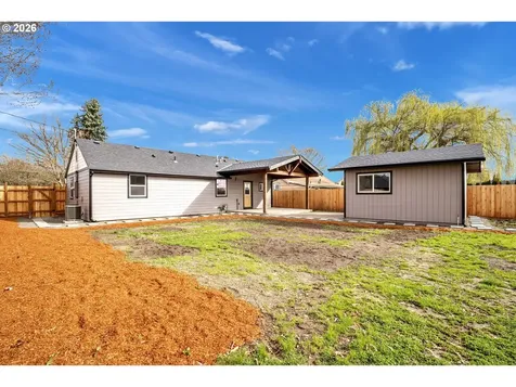 705 SW Dennis Avenue Hillsboro OR 97123
