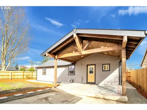 705 SW Dennis Avenue Hillsboro OR 97123