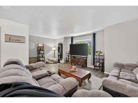 1817 NE 90th Circle Vancouver WA 98665