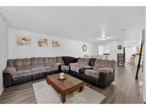 1817 NE 90th Circle Vancouver WA 98665