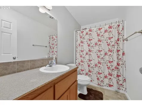 1817 NE 90th Circle Vancouver WA 98665