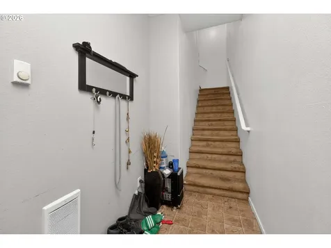 1817 NE 90th Circle Vancouver WA 98665