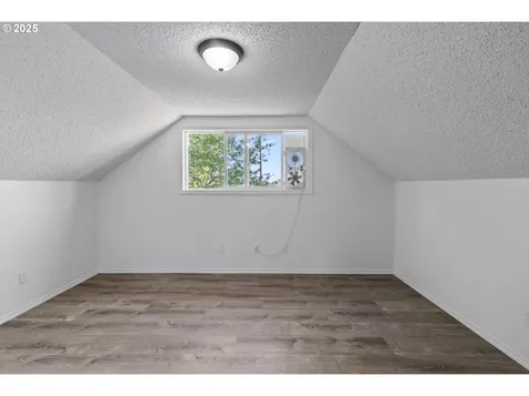 20427 S Highway 211 Colton OR 97017