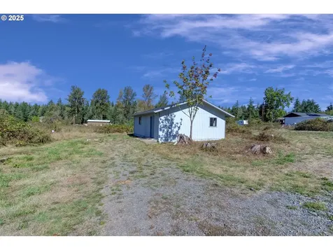 20427 S Highway 211 Colton OR 97017