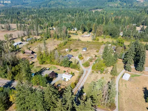 20427 S Highway 211 Colton OR 97017