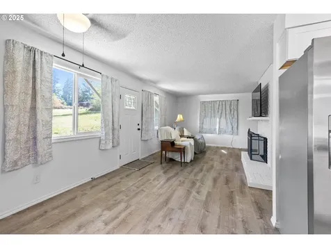 20427 S Highway 211 Colton OR 97017
