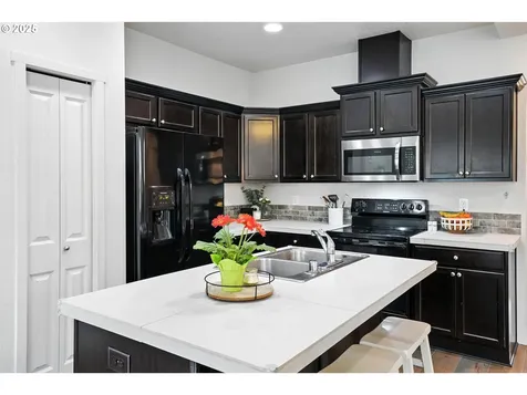 5613 NE 129th Place Vancouver WA 98682