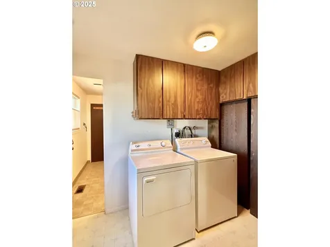 405 S 12th Street La Grande OR 97850