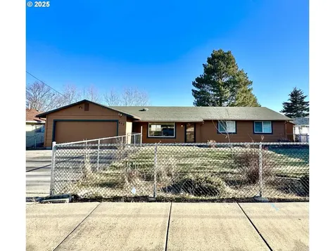 405 S 12th Street La Grande OR 97850