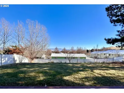 405 S 12th Street La Grande OR 97850