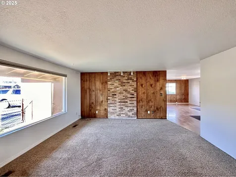 405 S 12th Street La Grande OR 97850