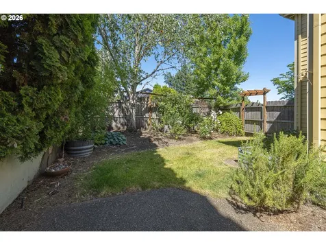 1250 NW Meadows Drive Mcminnville OR 97128