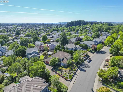 1250 NW Meadows Drive Mcminnville OR 97128