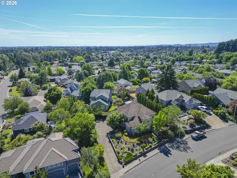 1250 NW Meadows Drive Mcminnville OR 97128