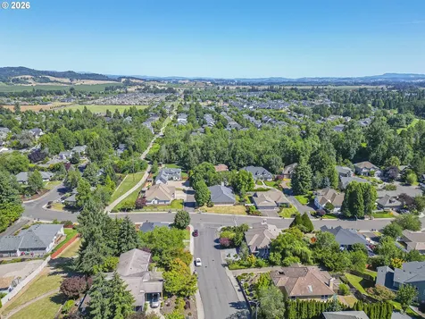 1250 NW Meadows Drive Mcminnville OR 97128