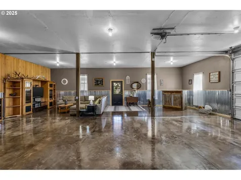 60625 Three Point Road Canyon City OR 97820
