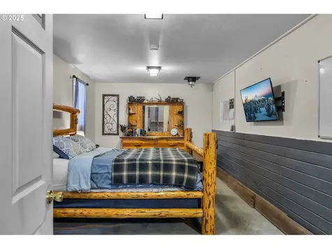 60625 Three Point Road Canyon City OR 97820