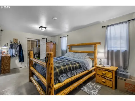 60625 Three Point Road Canyon City OR 97820