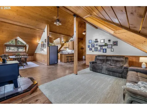 60625 Three Point Road Canyon City OR 97820