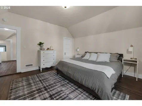 150 Lincoln Street Astoria OR 97103