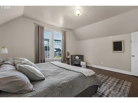 150 Lincoln Street Astoria OR 97103
