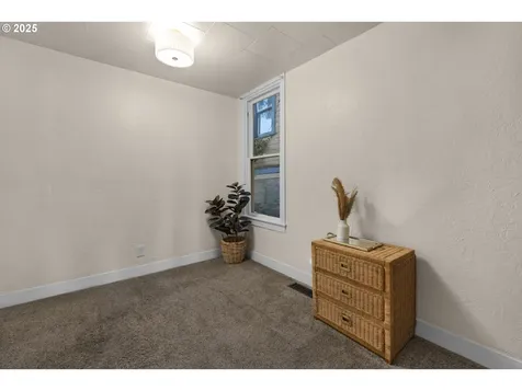 150 Lincoln Street Astoria OR 97103