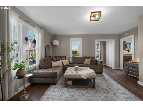 150 Lincoln Street Astoria OR 97103