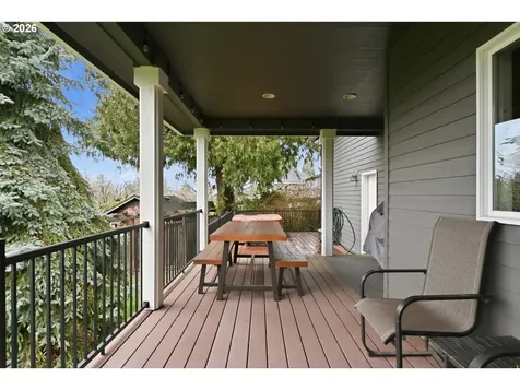8145 SW 57th Avenue Portland OR 97219