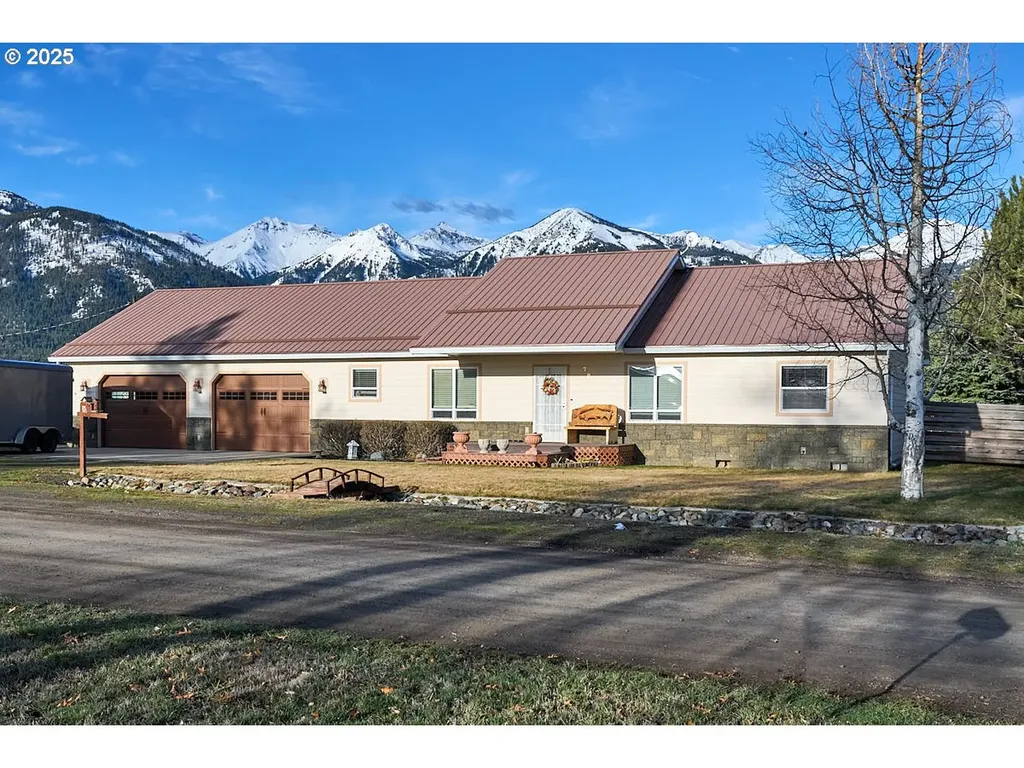 705 N Russell Street Joseph OR 97846