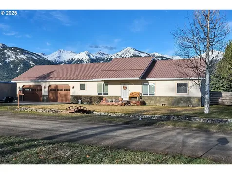 705 N Russell Street Joseph OR 97846