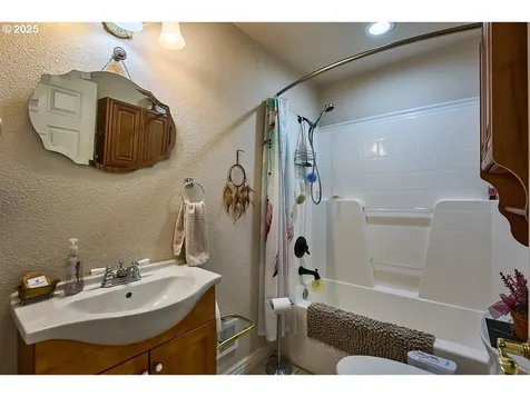 705 N Russell Street Joseph OR 97846