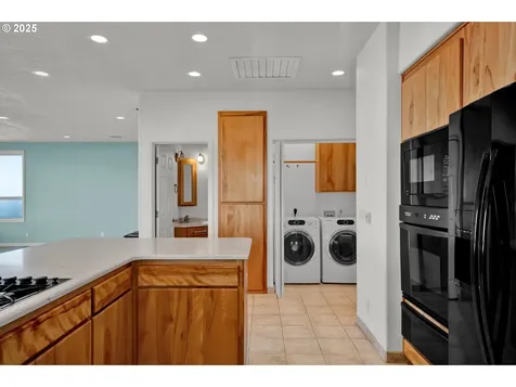 3018 NW Hidden Lake Drive Waldport OR 97394