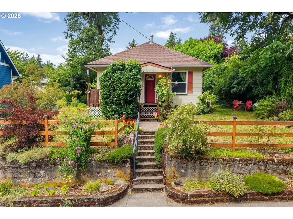 451 SW Rock Creek Drive Stevenson WA 98648