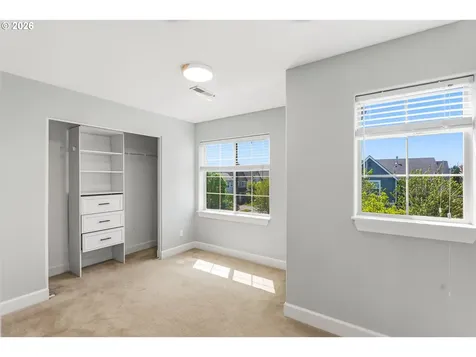 19280 Friars Lane Oregon City OR 97045