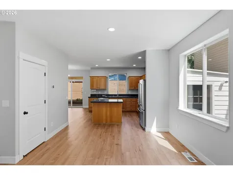 19280 Friars Lane Oregon City OR 97045