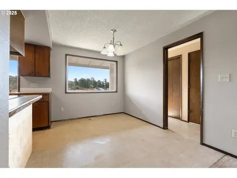 570 State Route 506 Toledo WA 98591