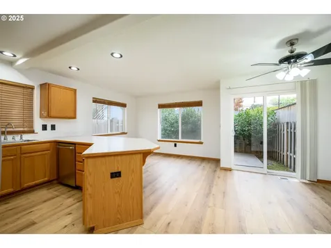 1306 N Parkside Lane Newberg OR 97132