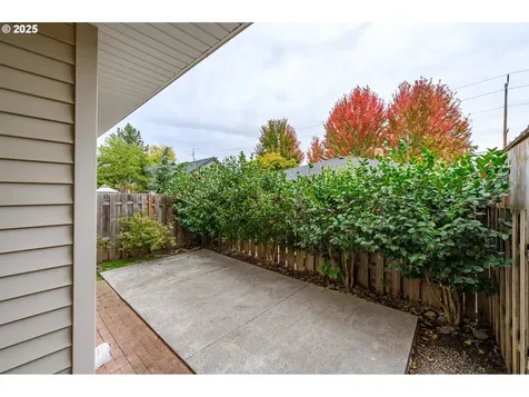 1306 N Parkside Lane Newberg OR 97132