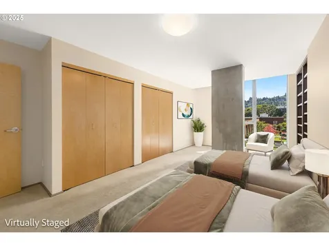 1221 SW 10th Avenue Portland OR 97205