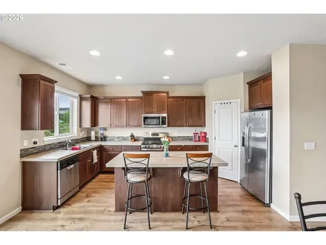 17089 NW Tristan Street Portland OR 97229