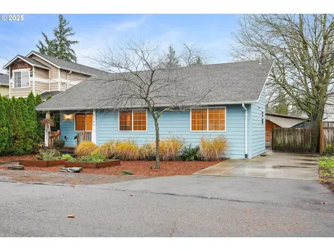 6106 SE Lambert Street Portland OR 97206