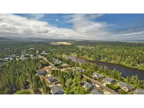 Lake Point Drive Florence OR 97439